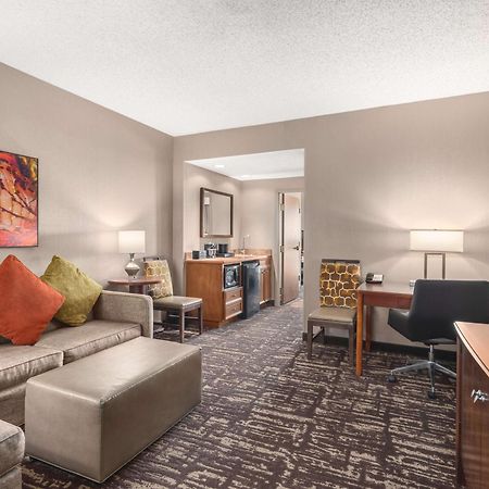 Embassy Suites By Hilton Dallas Frisco Hotel & Convention Center Exterior photo