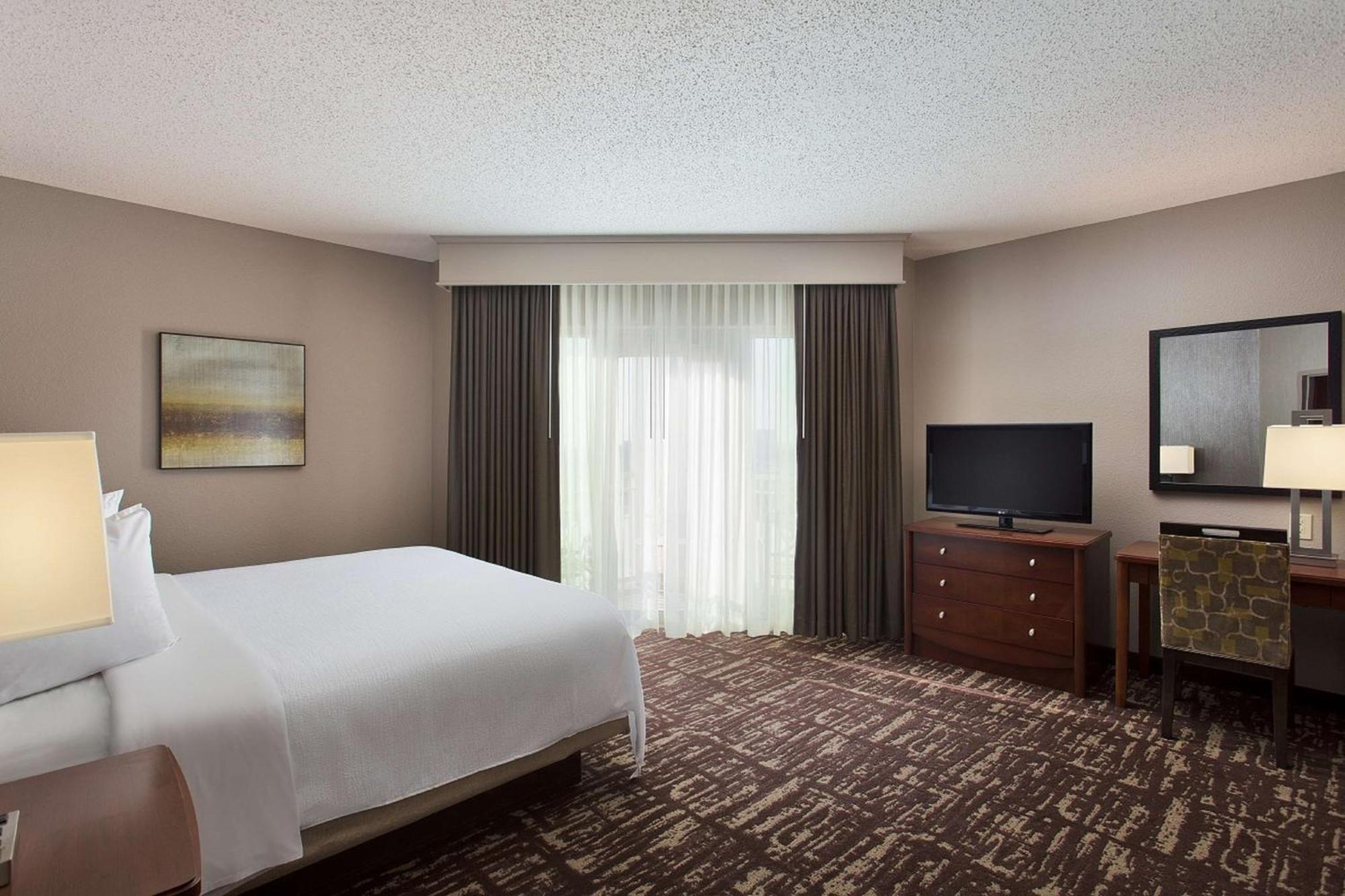 Embassy Suites By Hilton Dallas Frisco Hotel & Convention Center Exterior photo
